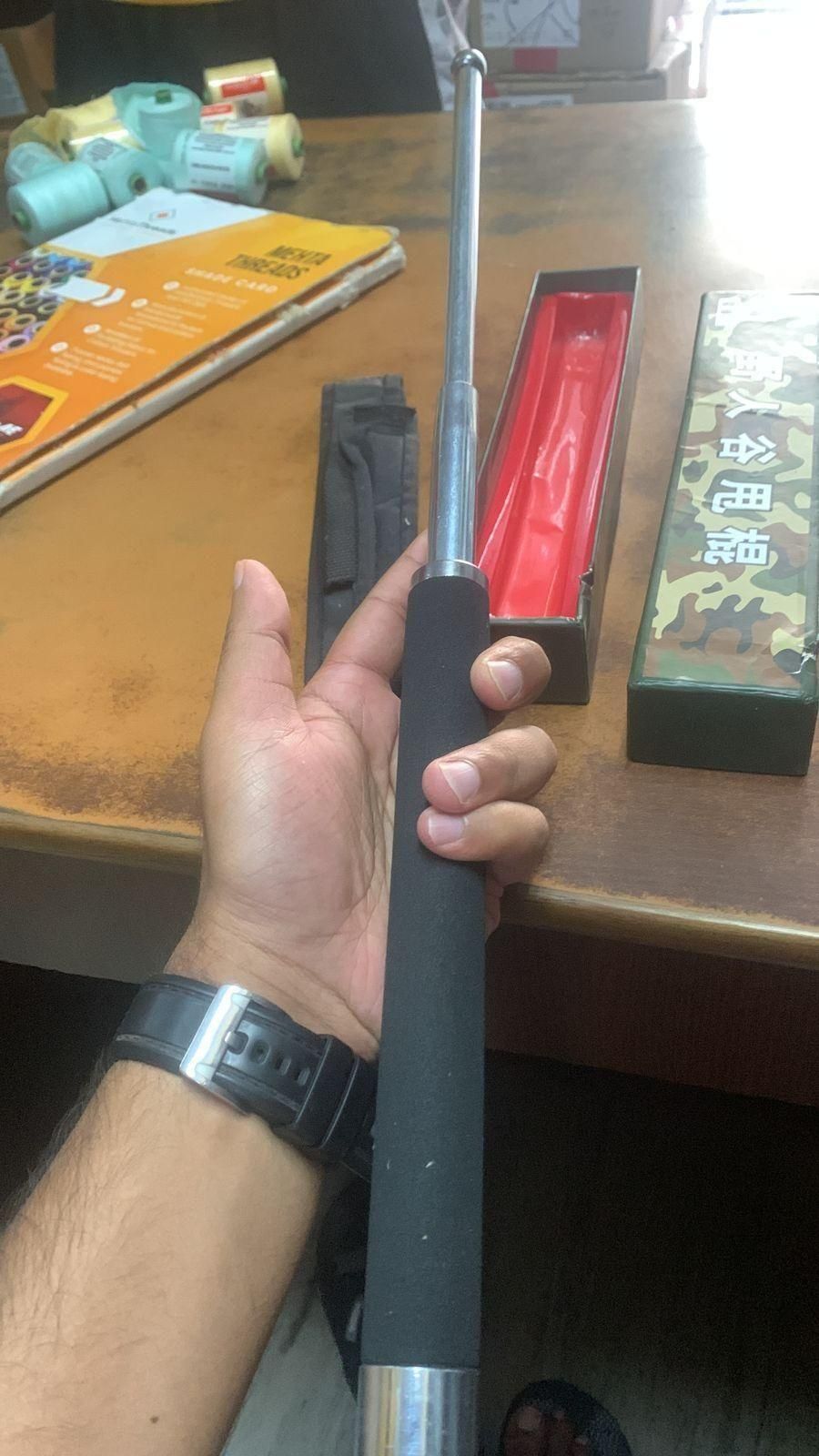 Self Defence stick or Hand Pointer Extendable (R)